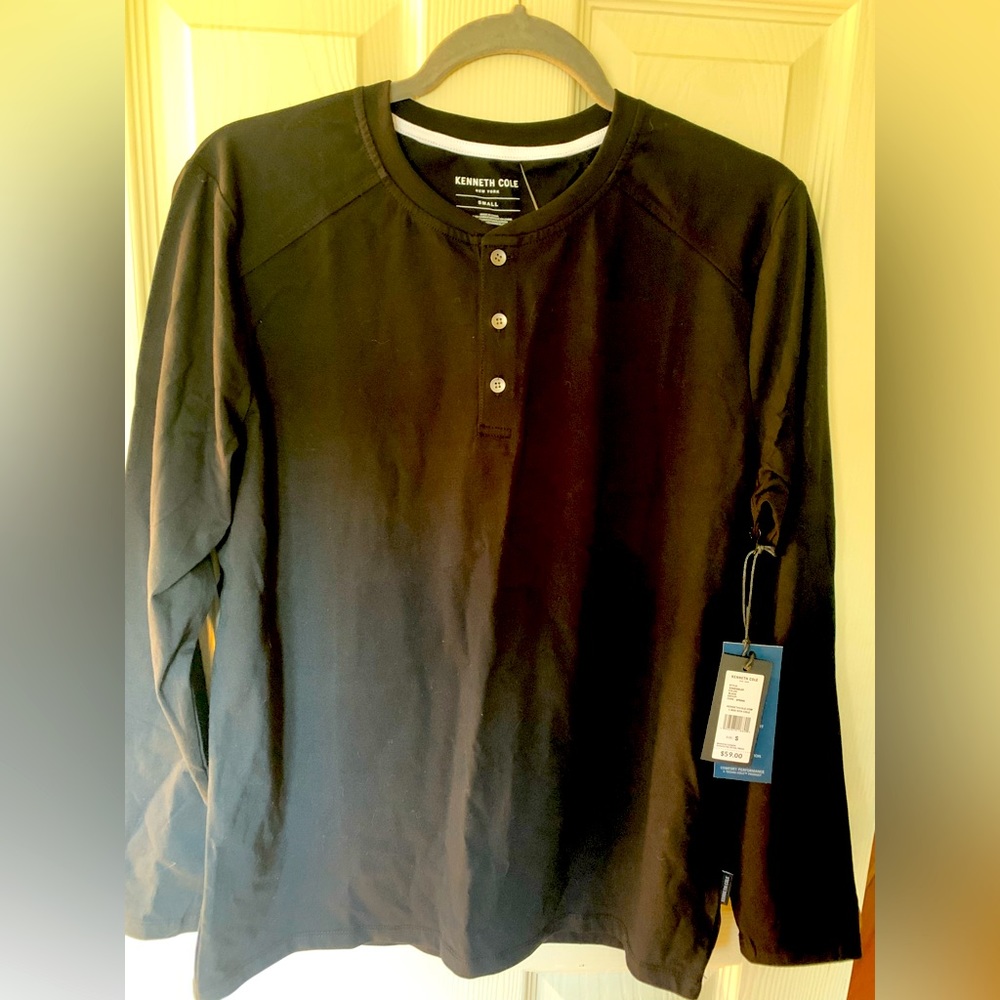 Kenneth Cole Men’s Shirt (Small)